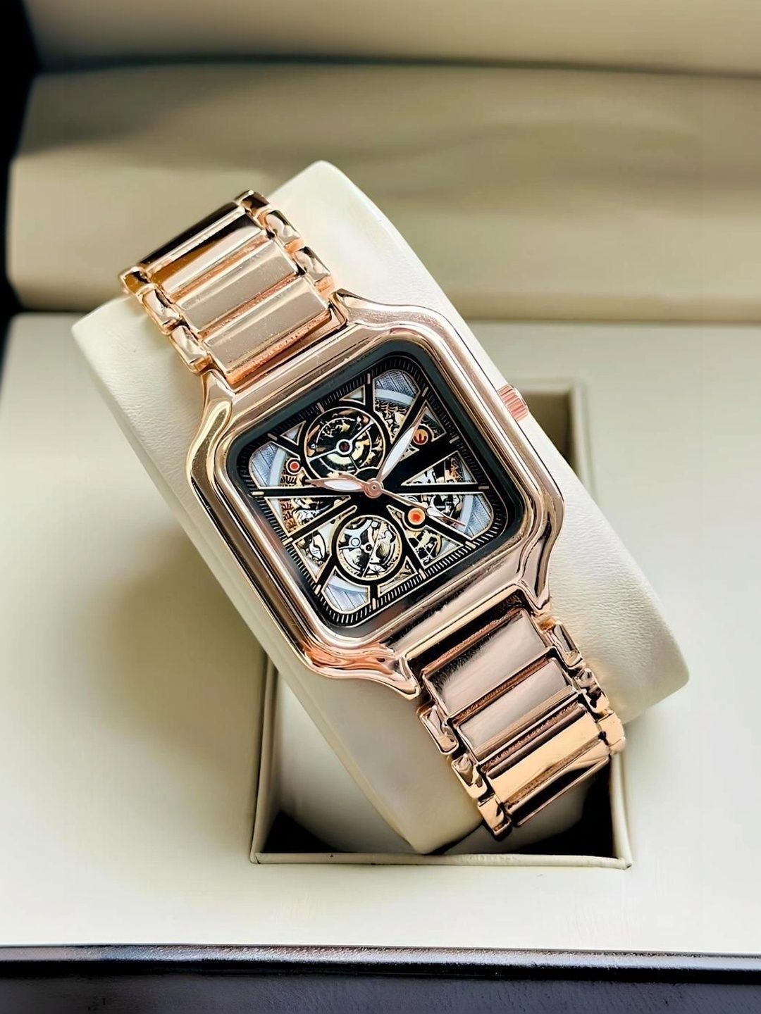 EVRGLOW Women Skeleton Dial & Stainless Steel Bracelet Style Straps Analogue Automatic Watch ERW-COBRA-image-30