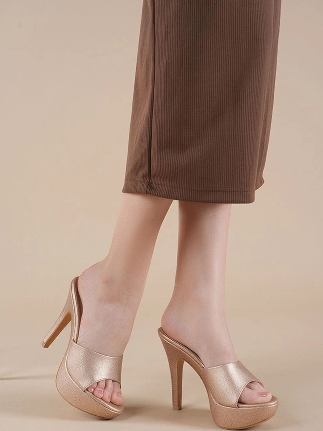 BELVE PARIS Textured Stiletto Mules-picture-35