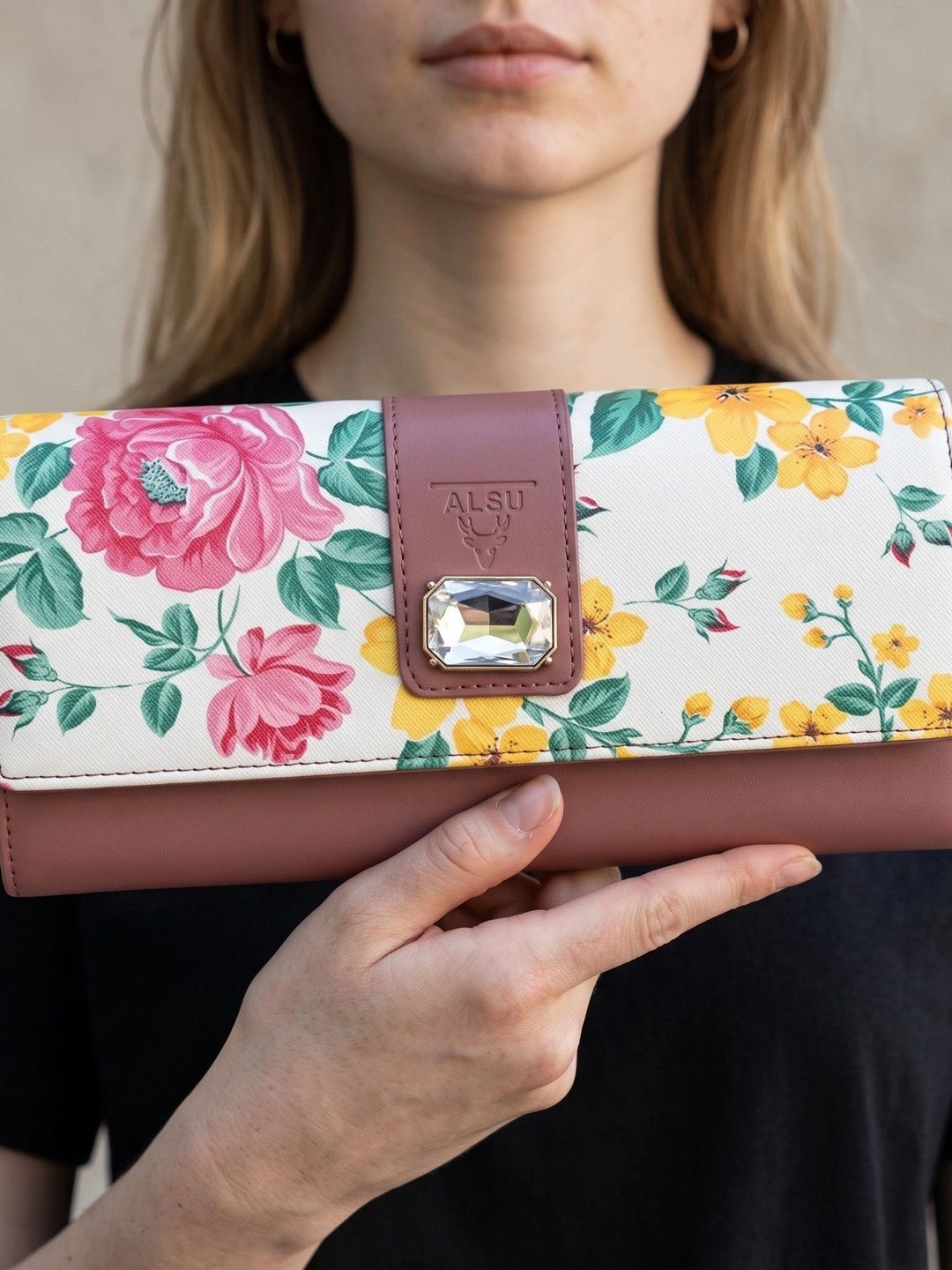 ALSU Printed Embellished Purse Clutch-picture-15