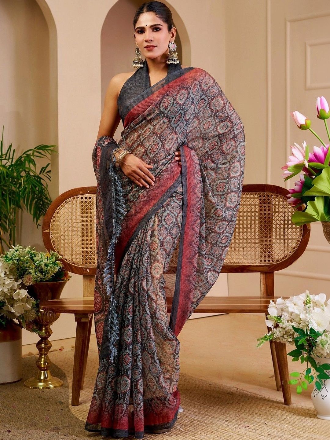 ZILVIRA Floral Designer Saree-picture-41