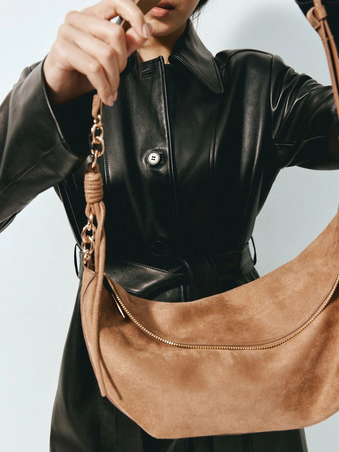 H&M Textured Half Moon Shoulder Bag-picture-39