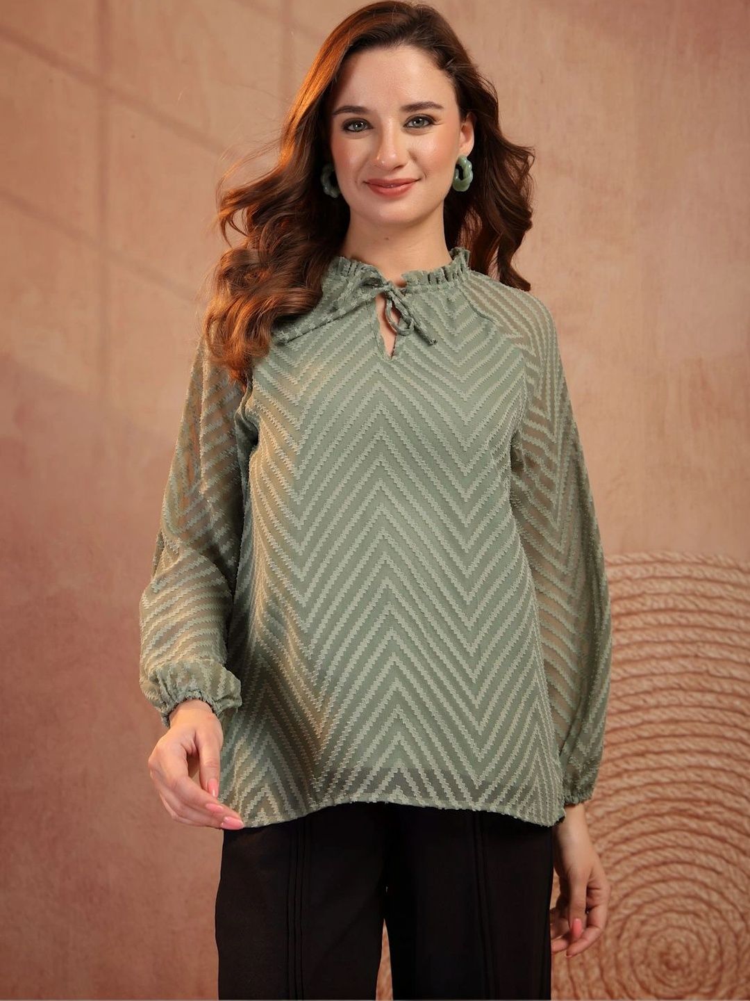 DEIFIC Print Keyhole Neck Ruffles Georgette Top-picture-19