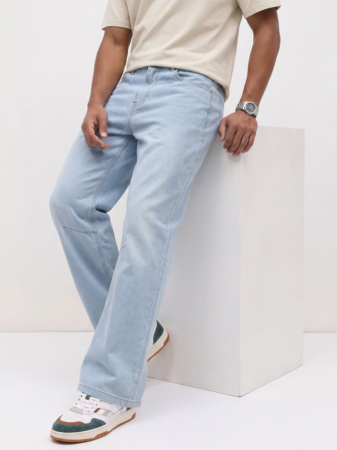 The Roadster Life Co. Men Relaxed Fit Stretchable Jeans-image-33