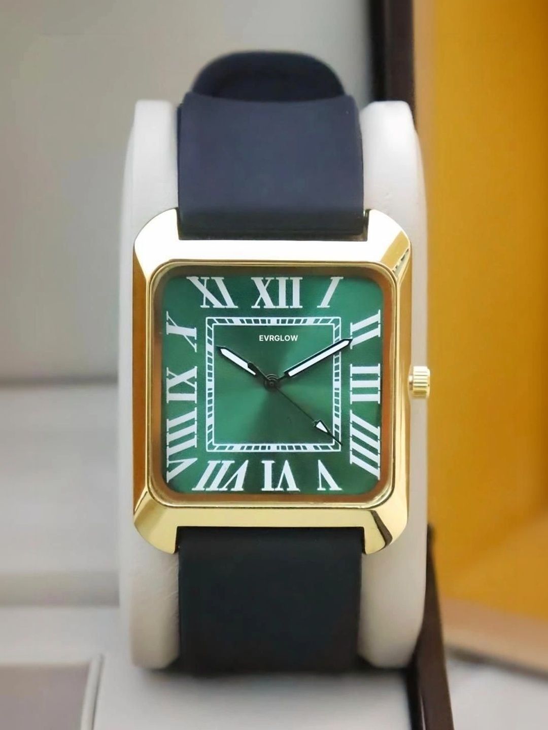 EVRGLOW Men Dial & Stainless Steel Straps Analogue Watch DRM015-gold green-image-49