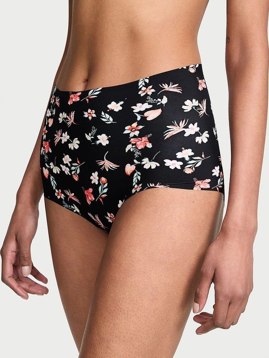 Victoria's Secret Women Printed Basic Briefs-picture-36