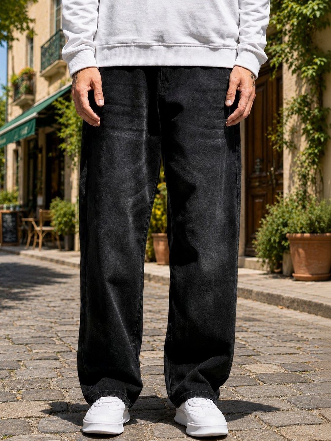 BLUVORA Men Relaxed Fit Mid-Rise Stretchable Jeans-picture-13