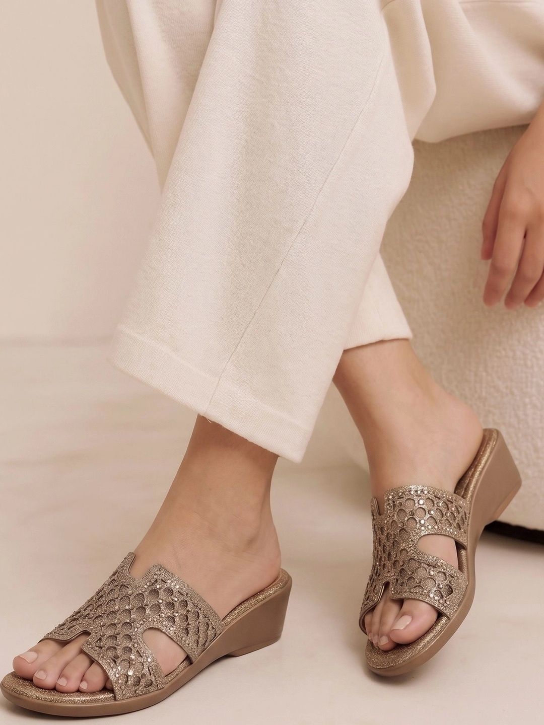 IKAGI Wedge Sandals-picture-19
