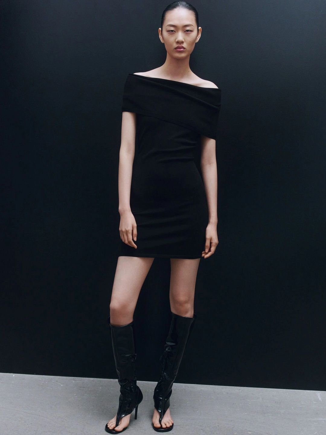 H&M Off-Shoulder Ruffled Bodycon Mini Dress-picture-38