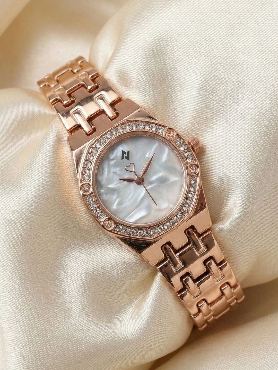 EVRGLOW Girls Mother of Pearl Dial & Stainless Steel Bracelet Style Straps Analogue Watch ERW-40-Rose White-picture-35
