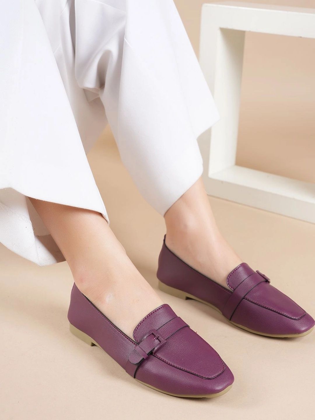 BELVE PARIS Heels with Buckles-picture-27