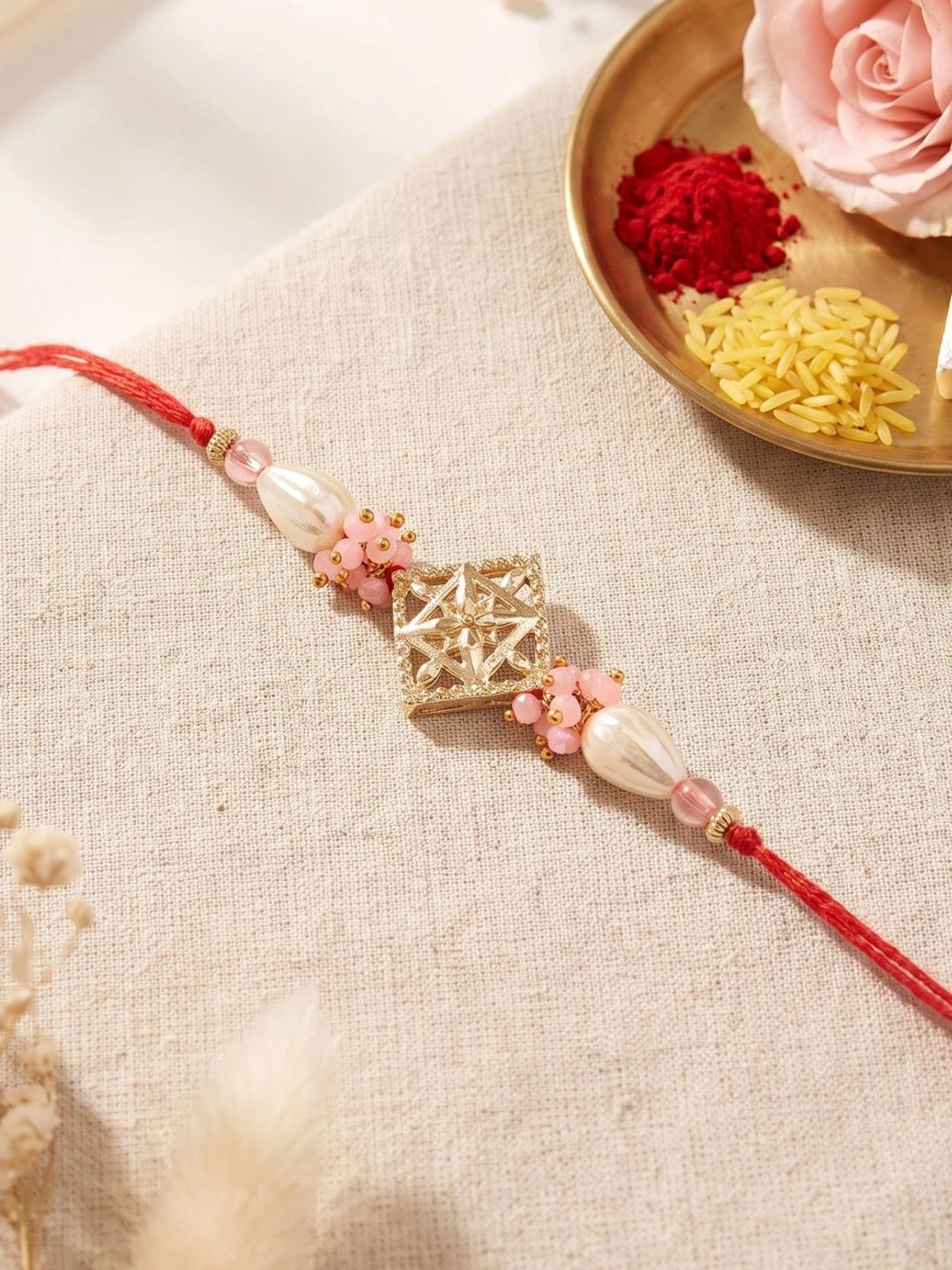 KARATCART Gold Plated Kundan Studded Thread Rakhi-picture-28