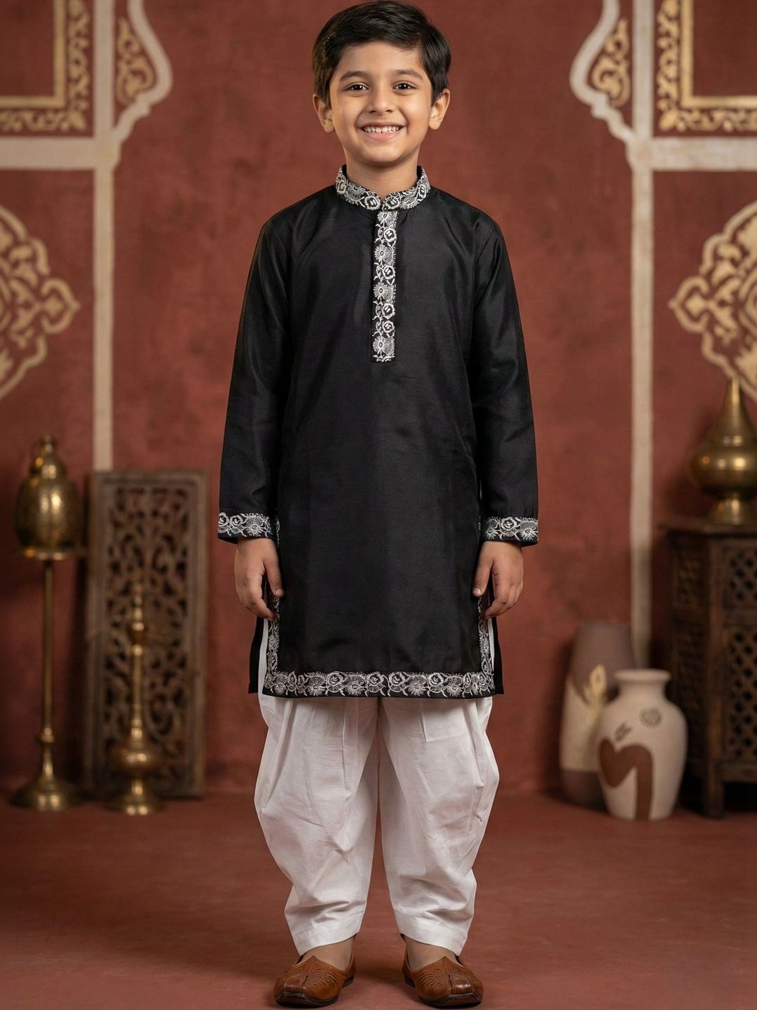 Cae Boys Ethnic Motifs Embroidered Regular Thread Work Kurta with Patiala-picture-38
