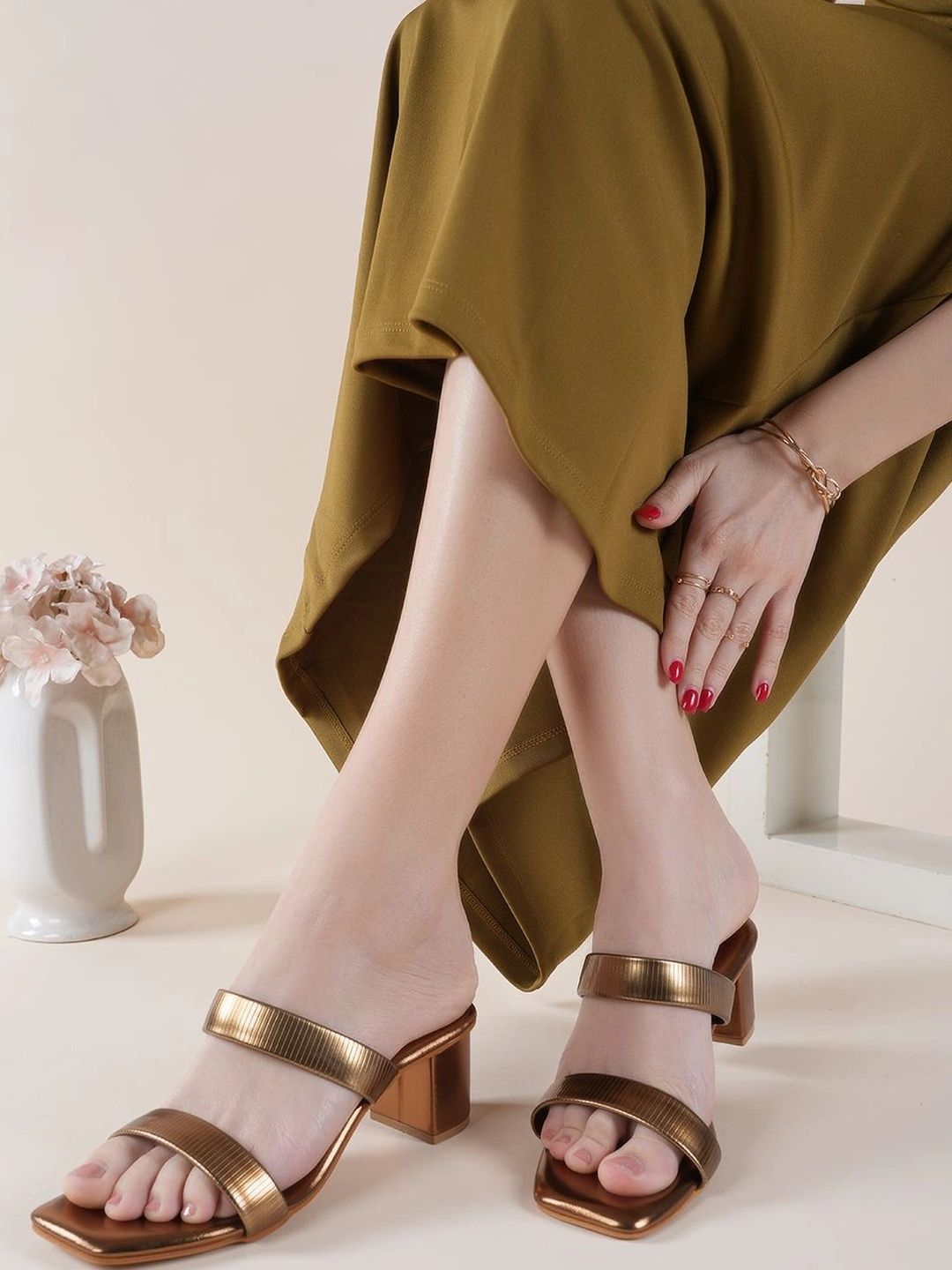 BELVE PARIS Textured Block Mules-picture-18