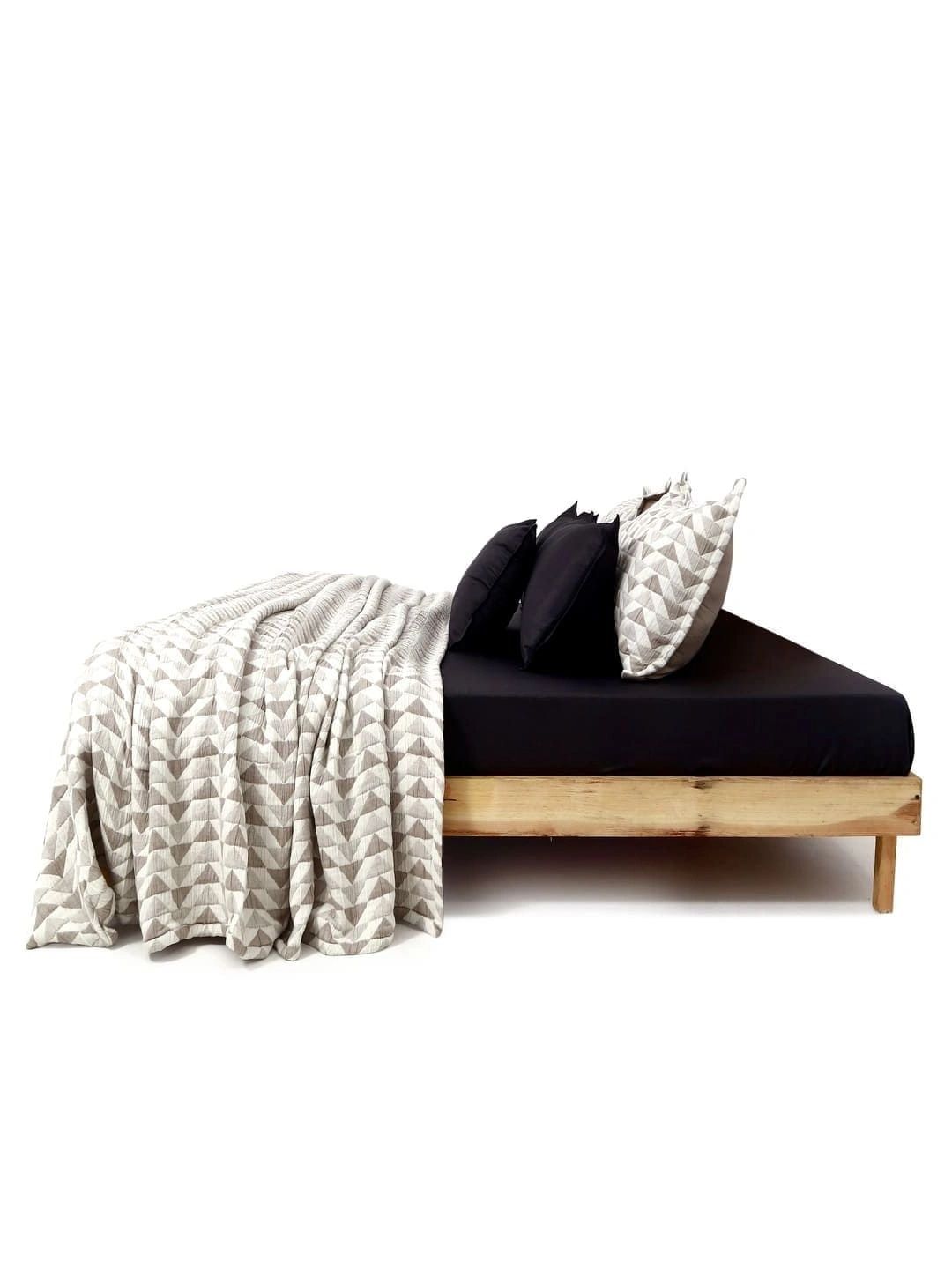 Zarf Grey & Beige Geometric Microfiber AC Room 300 GSM Blanket-picture-21