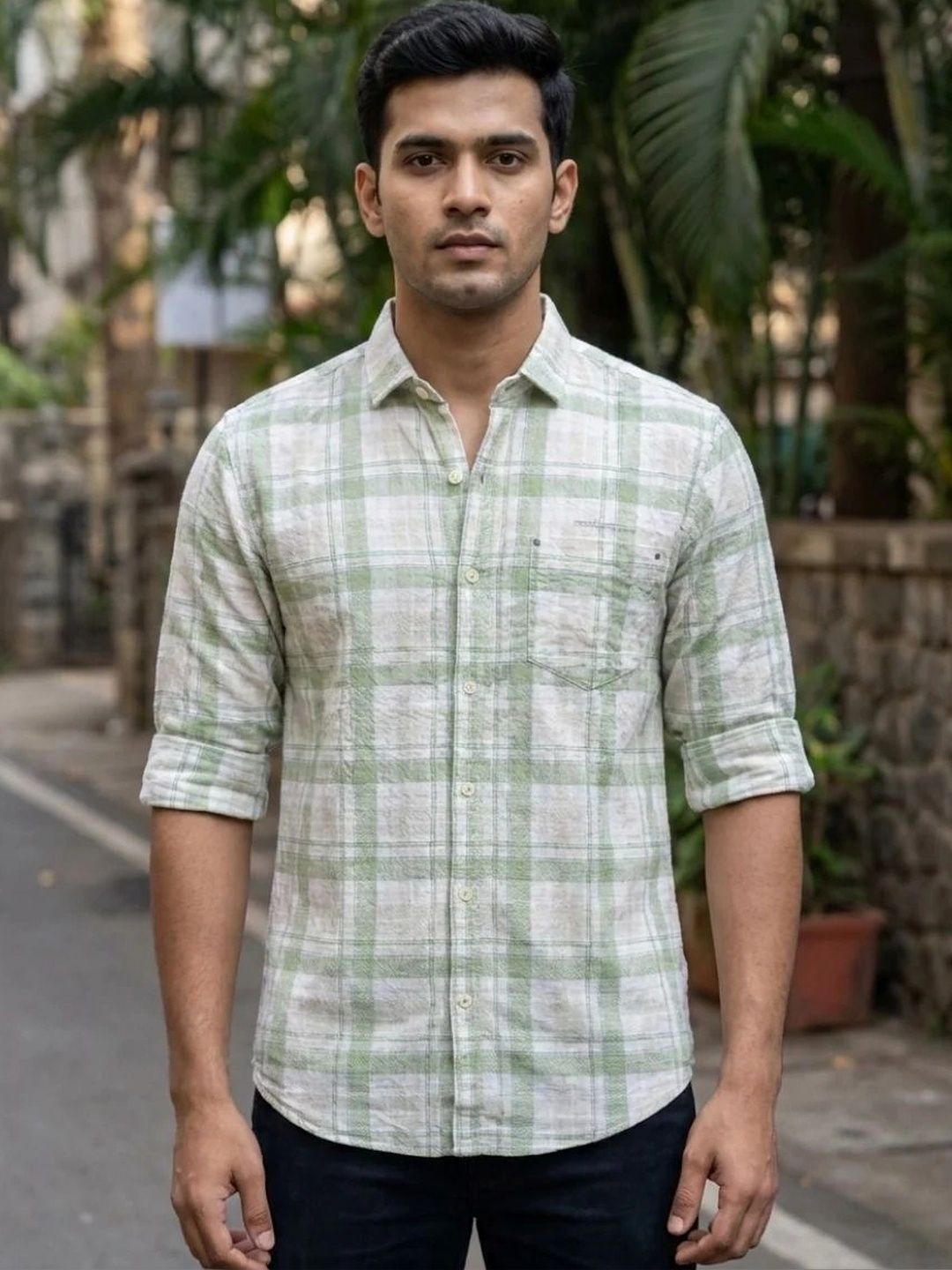 KAPDASALE Men Relaxed Checked Casual Shirt-picture-31