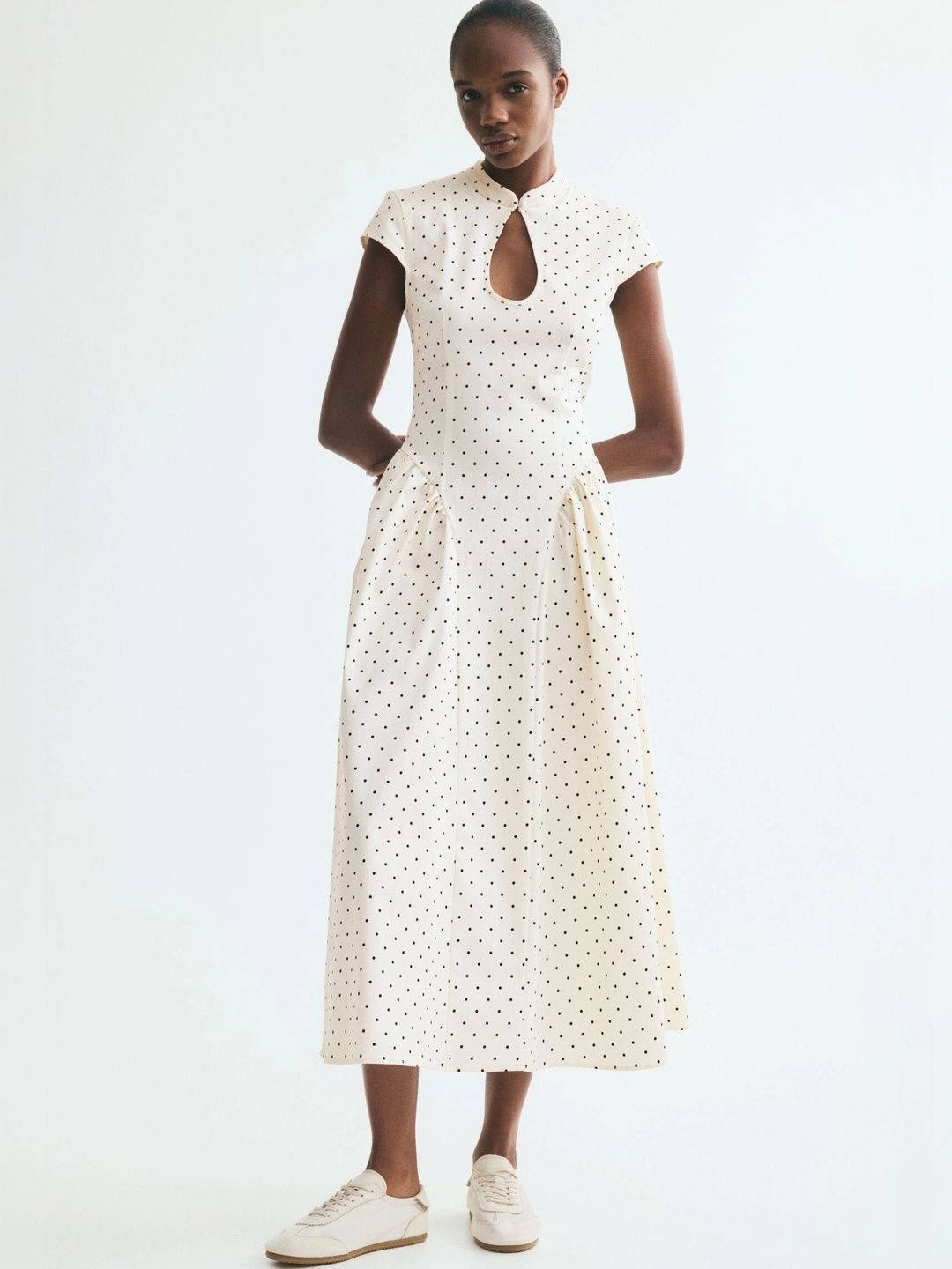 H&M Polka Dot Print Keyhole Neck A-Line Midi Dress-picture-20