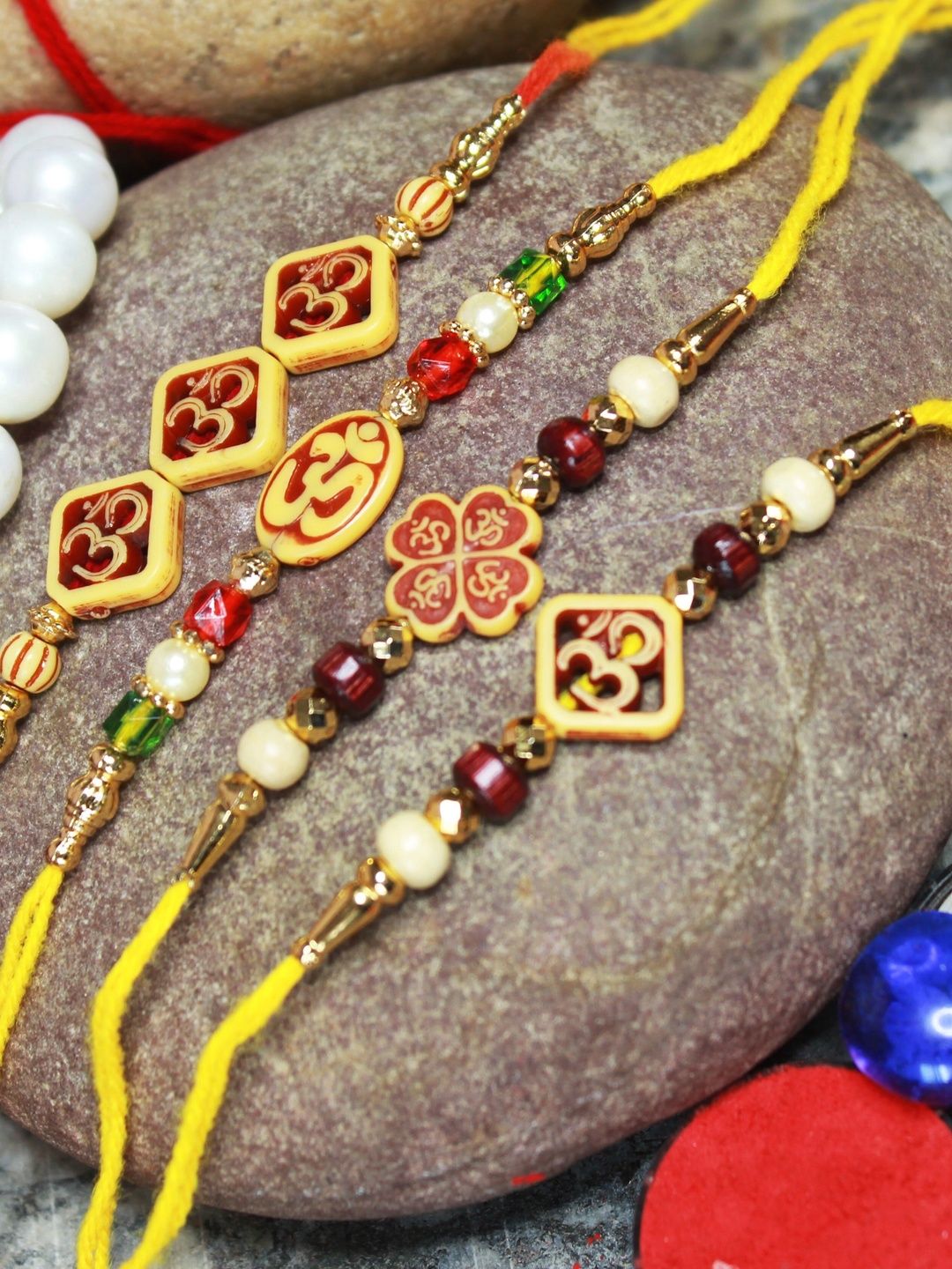 Sangria Thread Rakhi-picture-54