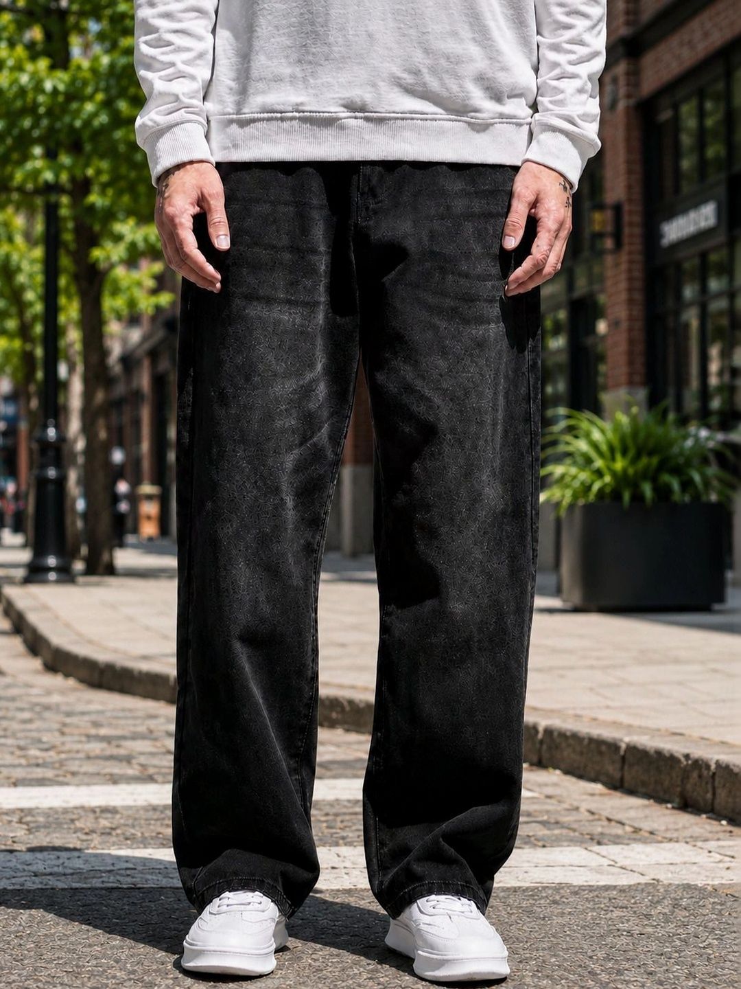 BLUVORA Men Relaxed Fit Mid-Rise Stretchable Jeans-picture-40