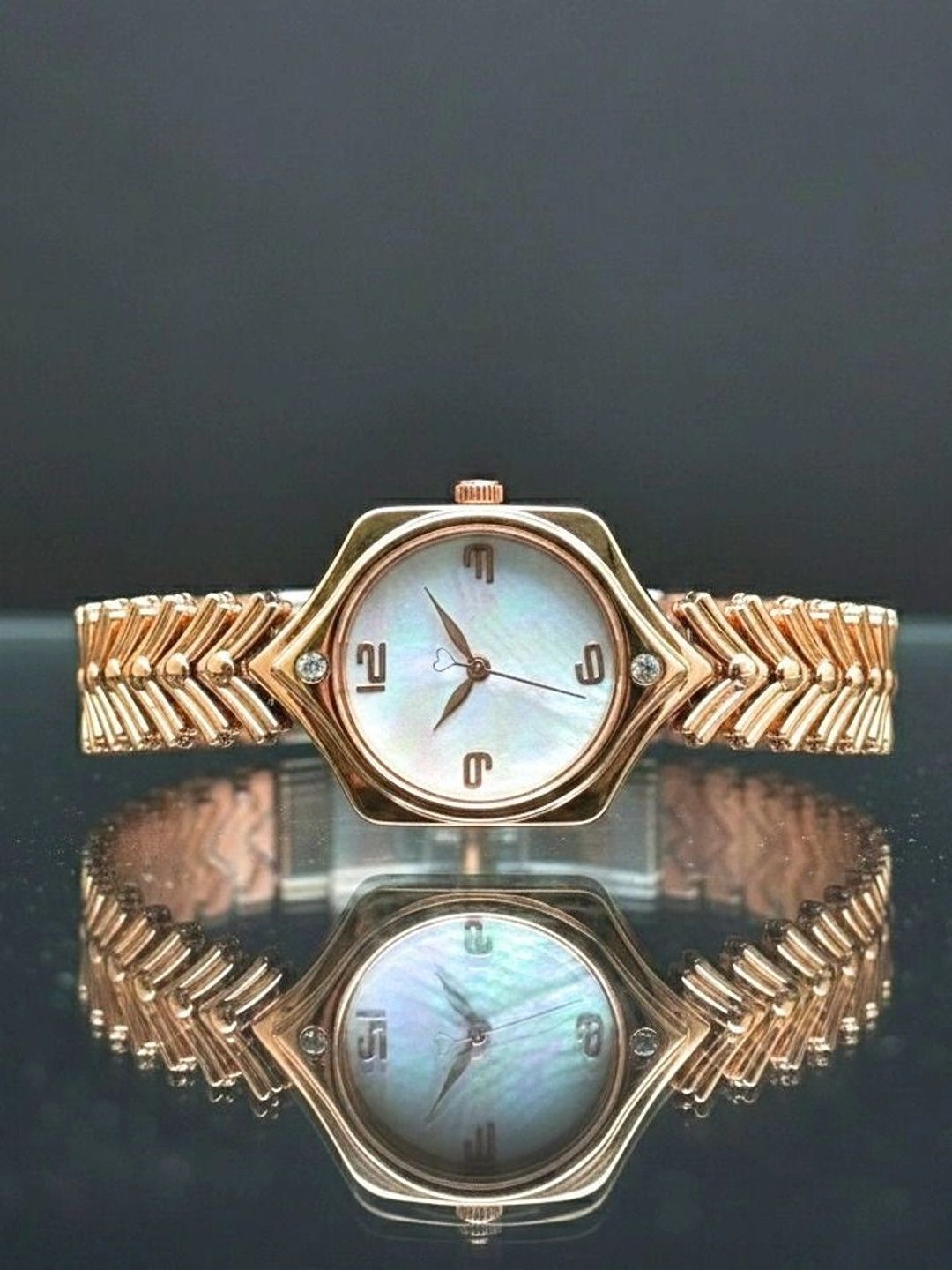 EVRGLOW Girls Mother of Pearl Dial & Stainless Steel Bracelet Style Straps Analogue Watch EVW-39-BROWN-picture-24