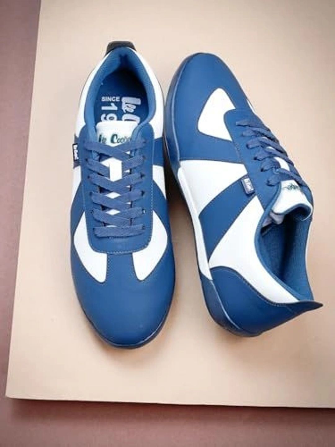 Lee Cooper Men Colourblocked Sneakers-image-33