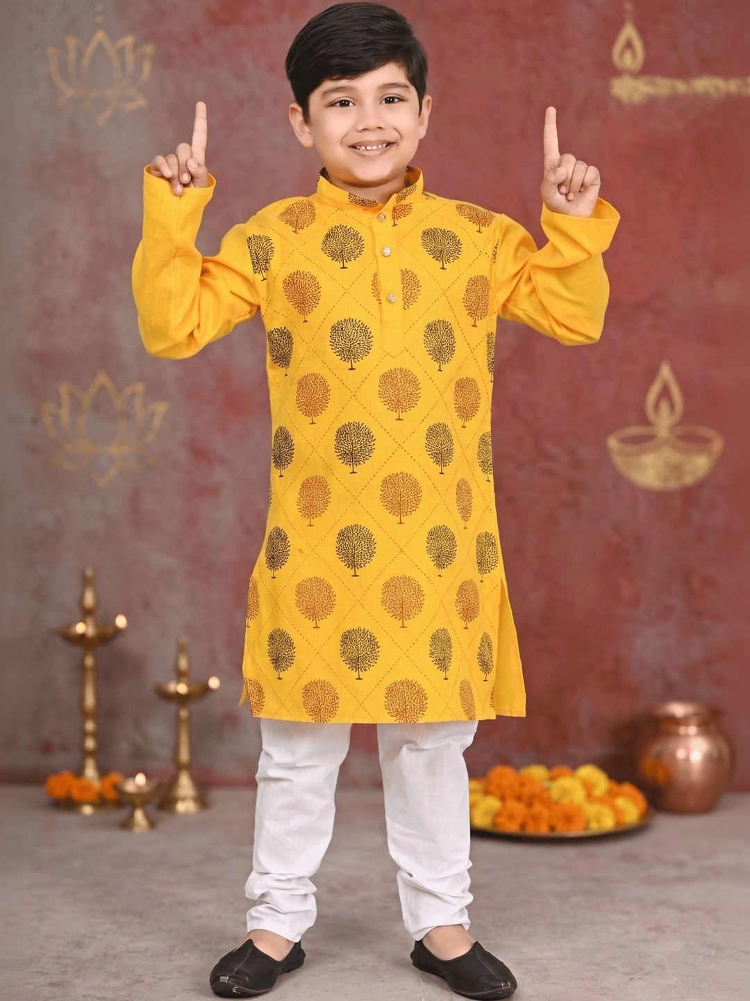 HUMAN CHOICE Boys Ethnic Motifs Printed Regular Kurta with Pyjamas-picture-17