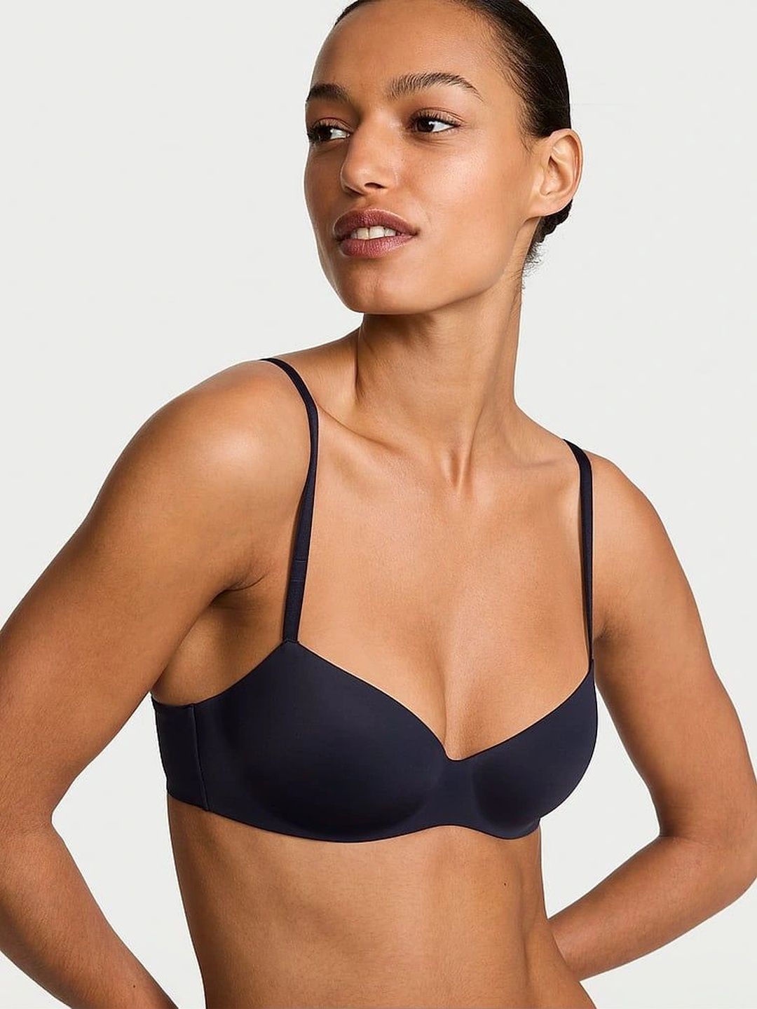 Victoria's Secret Bra Medium Coverage Underwired Lightly Padded-picture-32