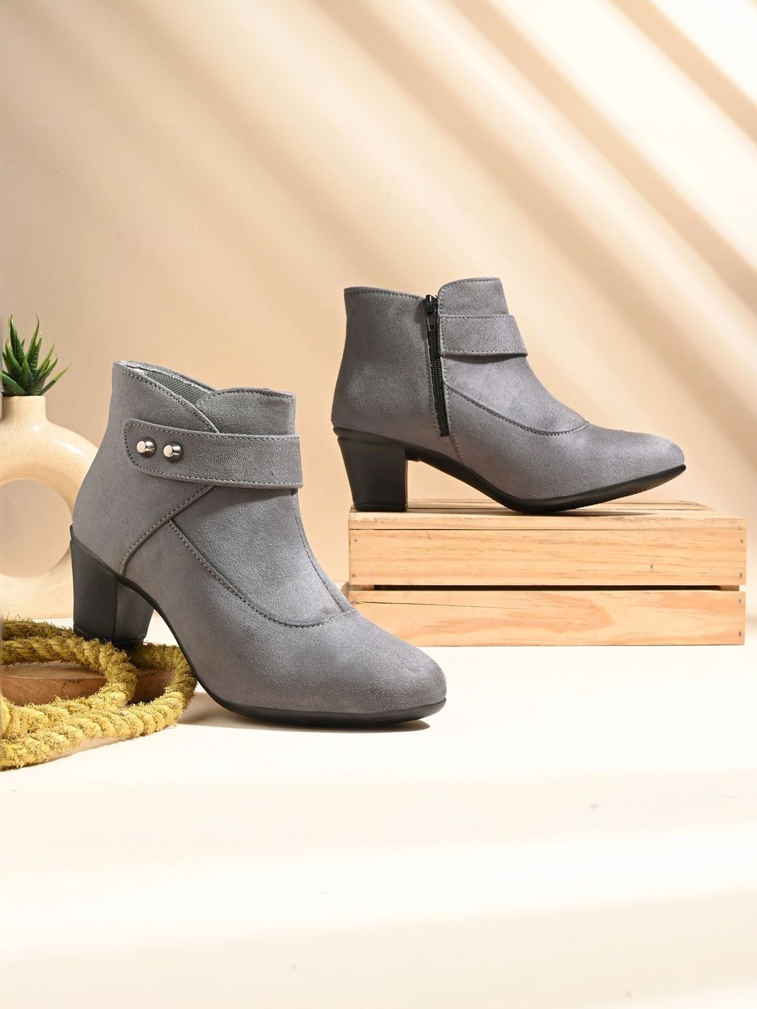Killer Women Round Toe Zip Regular Boots-picture-24