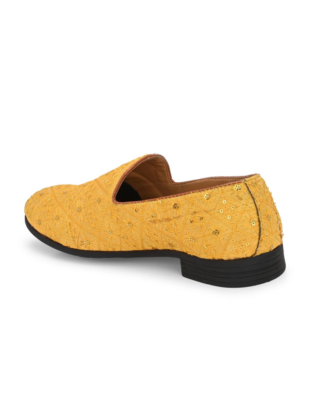 INVICTUS Men Textured Loafers-picture-38