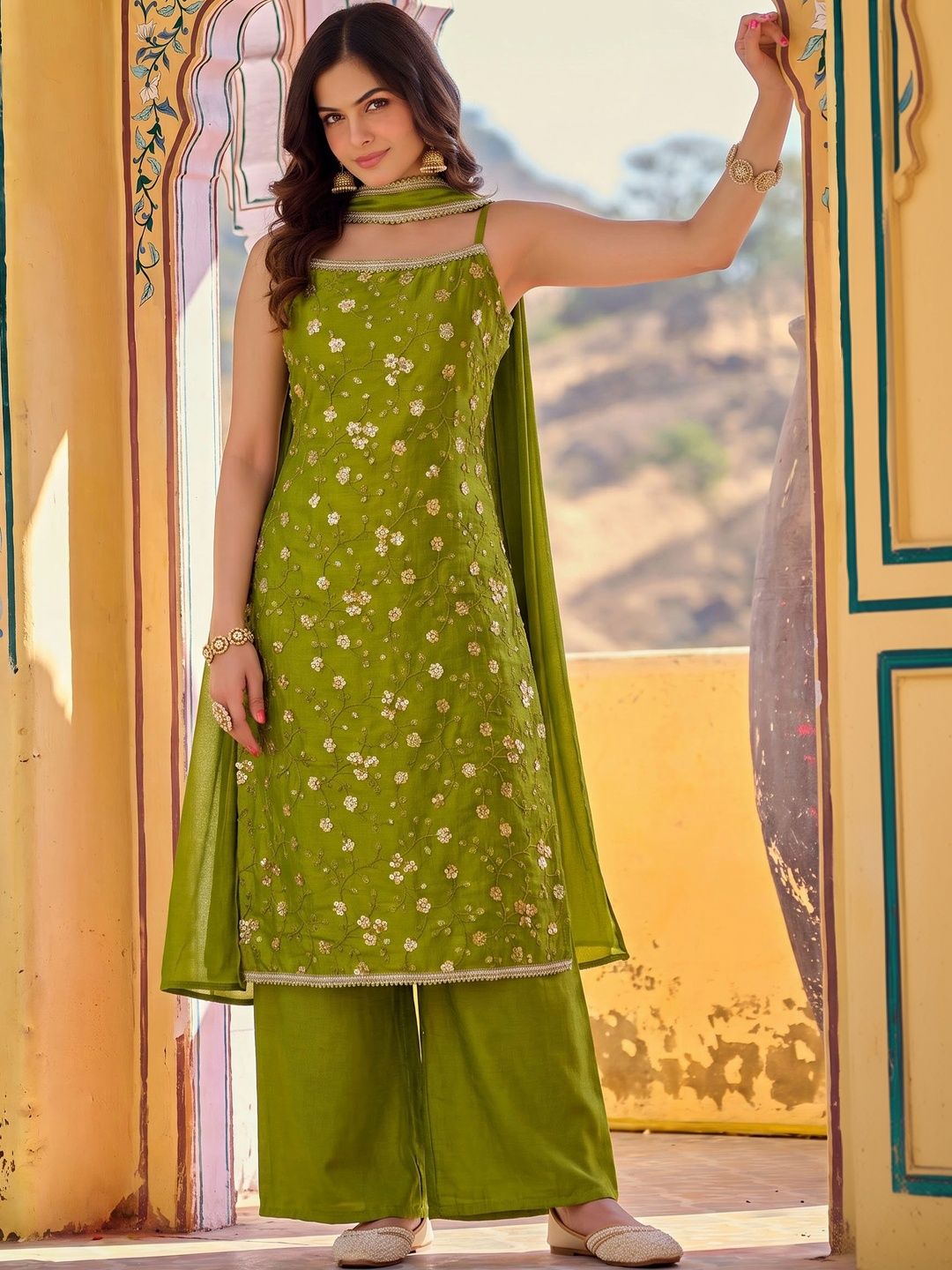 TextileNow Women Floral Embroidered Regular Sequinned Kurta with Palazzos & With Dupatta-picture-34