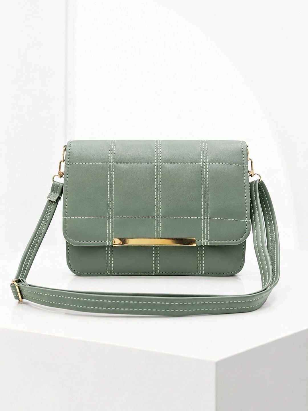 HERE&NOW Shoulder Bag with Quilted-picture-20