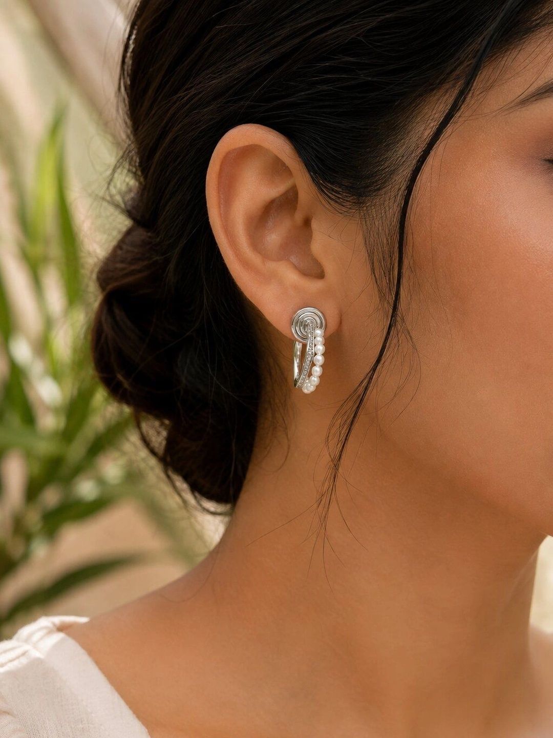 DIVINE JEWELLERY ART Circular Half Hoop Earrings-picture-48