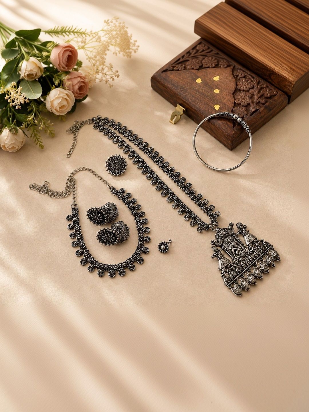 Arch gallery Brass-Plated Oxidised Necklace and Earrings-image-48