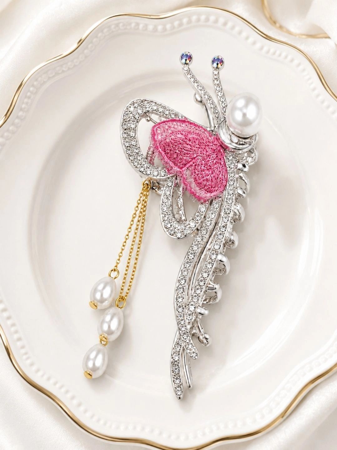 ROTATION Women Embellished Claw Clip-image-40