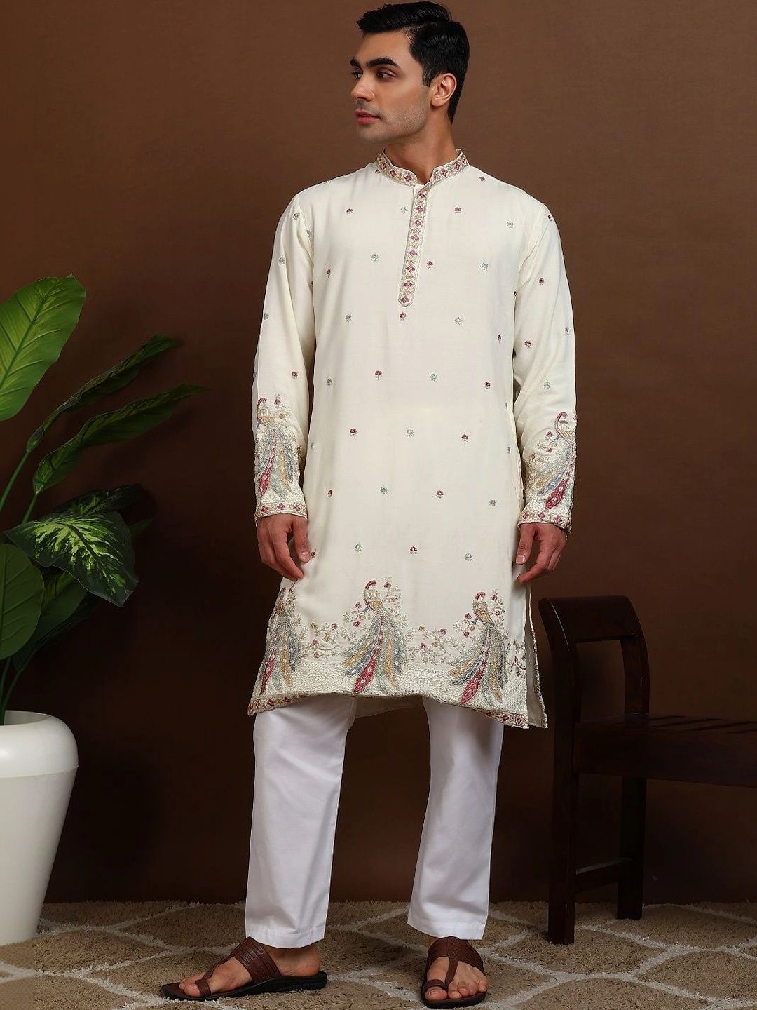 HERE&NOW Men Ethnic Motifs Embroidered Regular Thread Work Kurta with Pyjamas-picture-39
