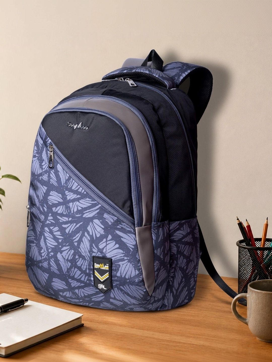 Seenlee Women Graphic Contrast Detail Backpack with Compression Straps-image-28