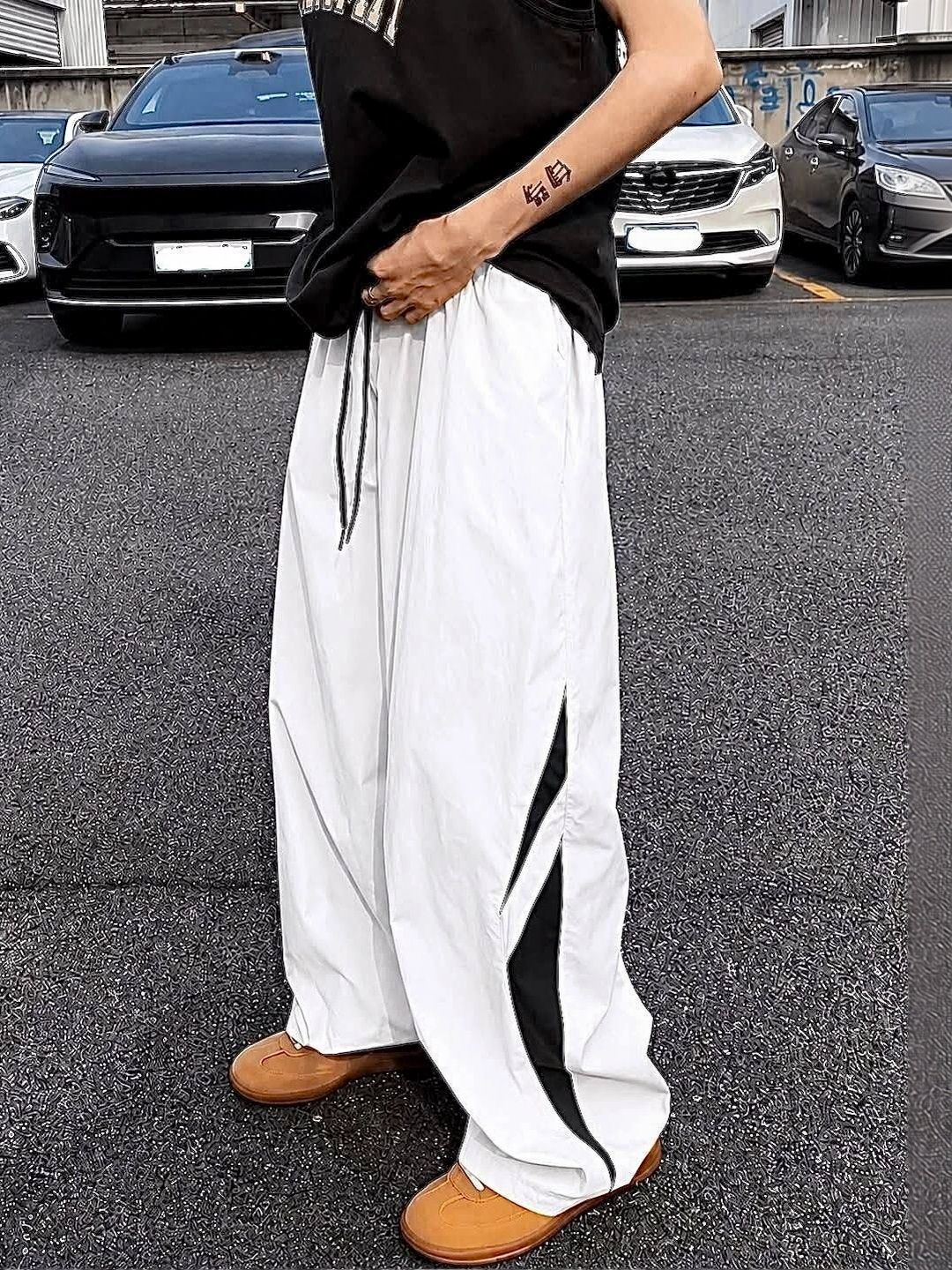 LRIPSOME Men Relaxed Fit Colourblocked Training Track Pants-picture-11