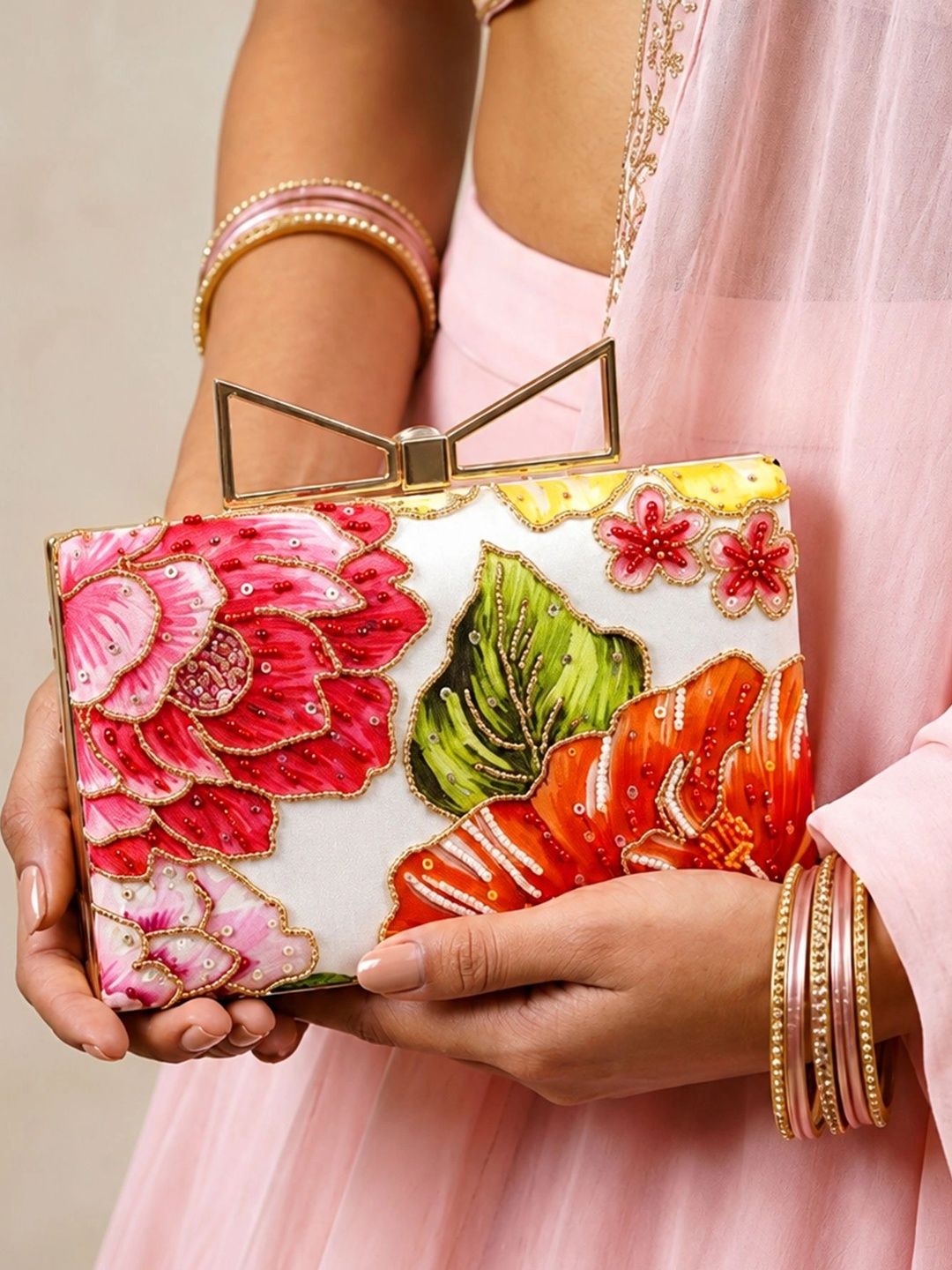 ARTKLIM Embroidered Embellished Box Clutch-picture-53