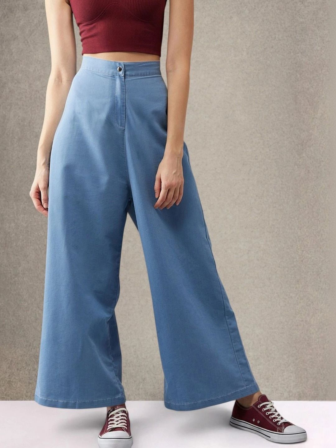 DOLCE CRUDO Women Wide Leg High-Rise Light Fade Jeans-picture-12
