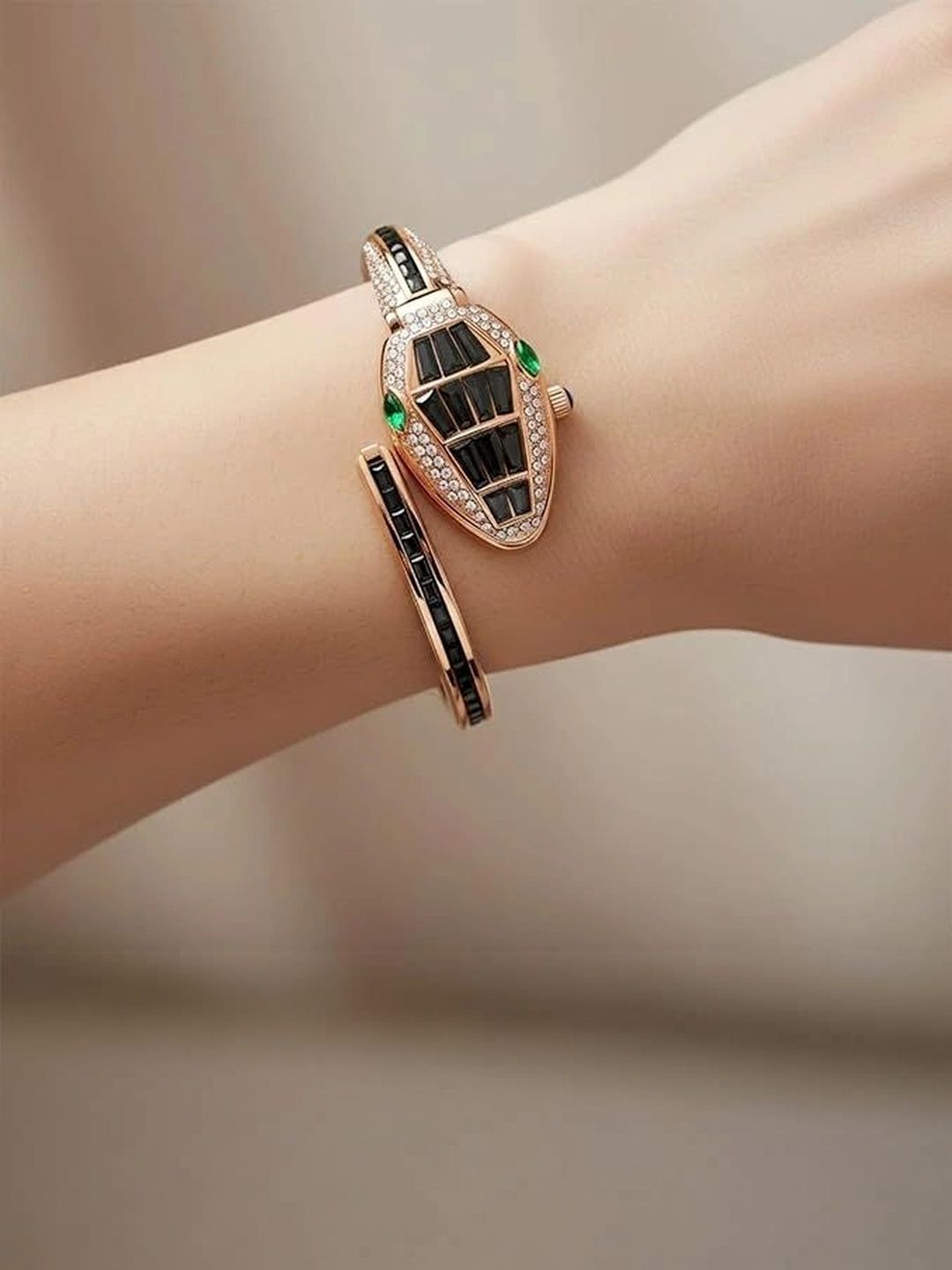 CLEO BE BOLD BE YOU Women Embellished Dial & Stainless Steel Bracelet Style Straps Analogue Watch-image-47
