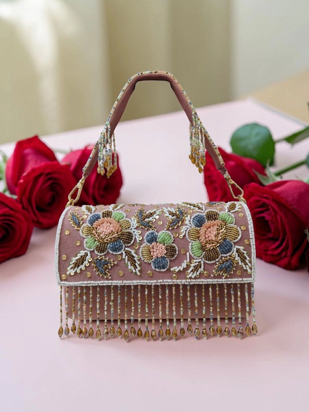 Naizoo Embroidered Embellished Box Clutch-picture-39