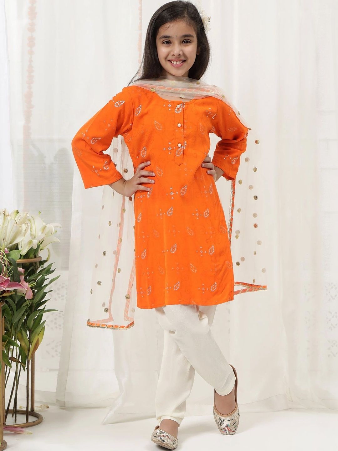 Little Bansi Girls Ethnic Motifs Embroidered Regular Pure Cotton Kurta with Pyjamas & With Dupatta-picture-42