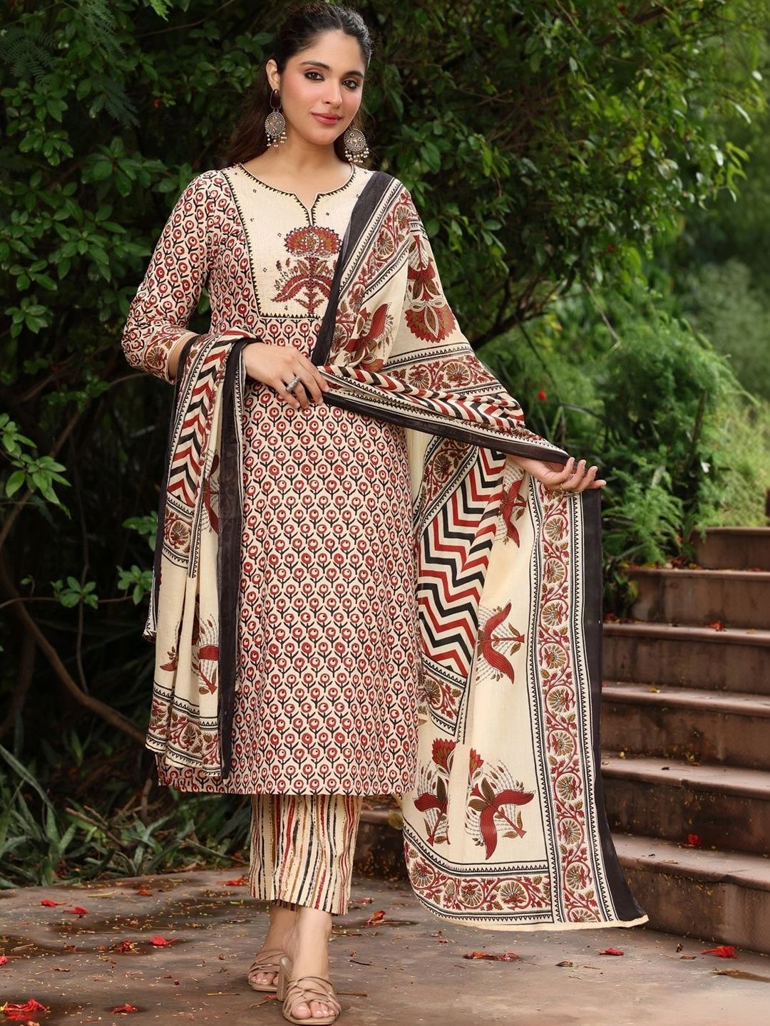 Rain & Rainbow Women Ethnic Motifs Printed Regular Thread Work Pure Cotton Kurta with Trousers & With Dupatta-picture-22