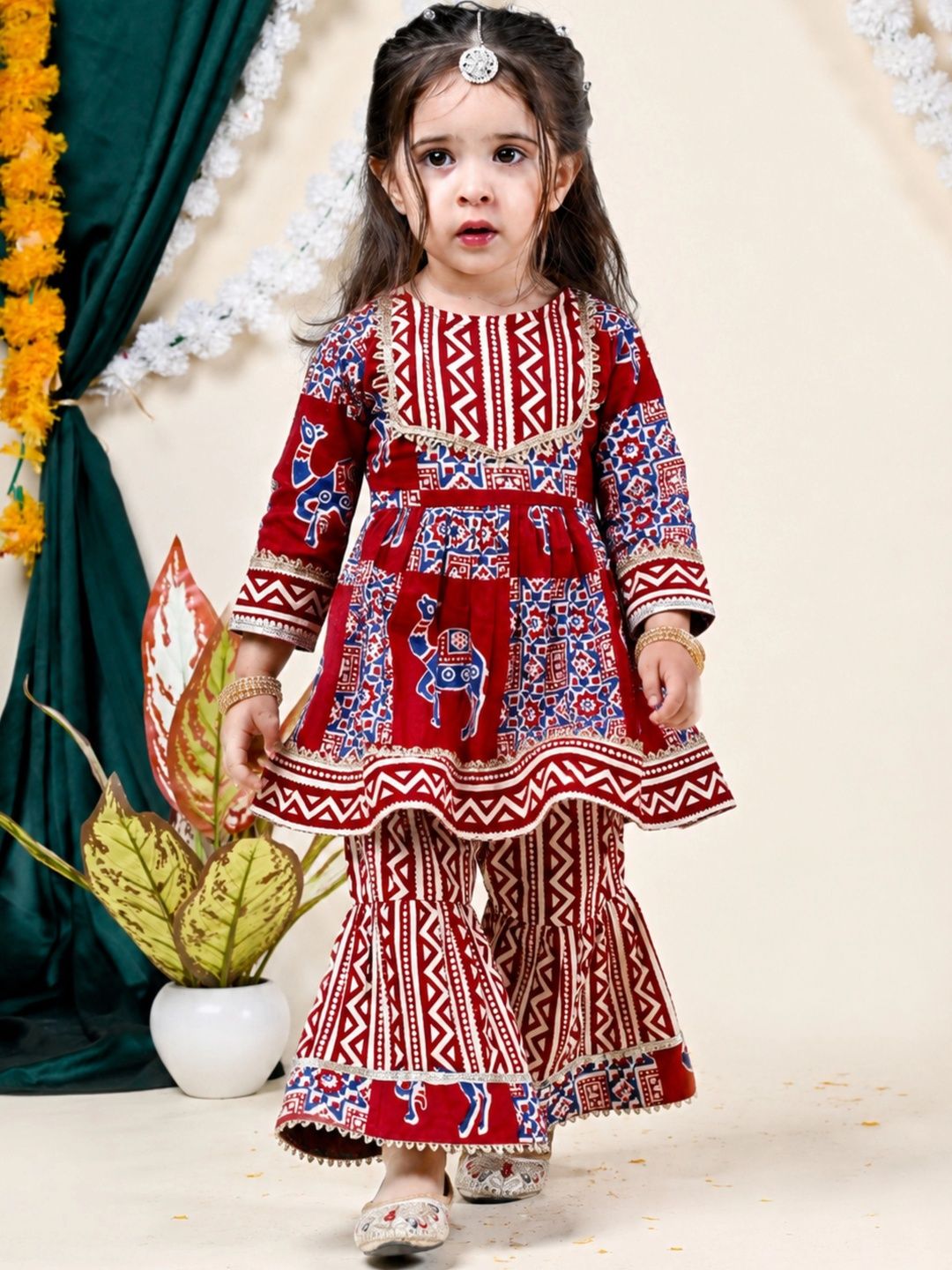 BAESD Girls Ethnic Motifs Printed Empire Gotta Patti Pure Cotton Kurta with Sharara-picture-10