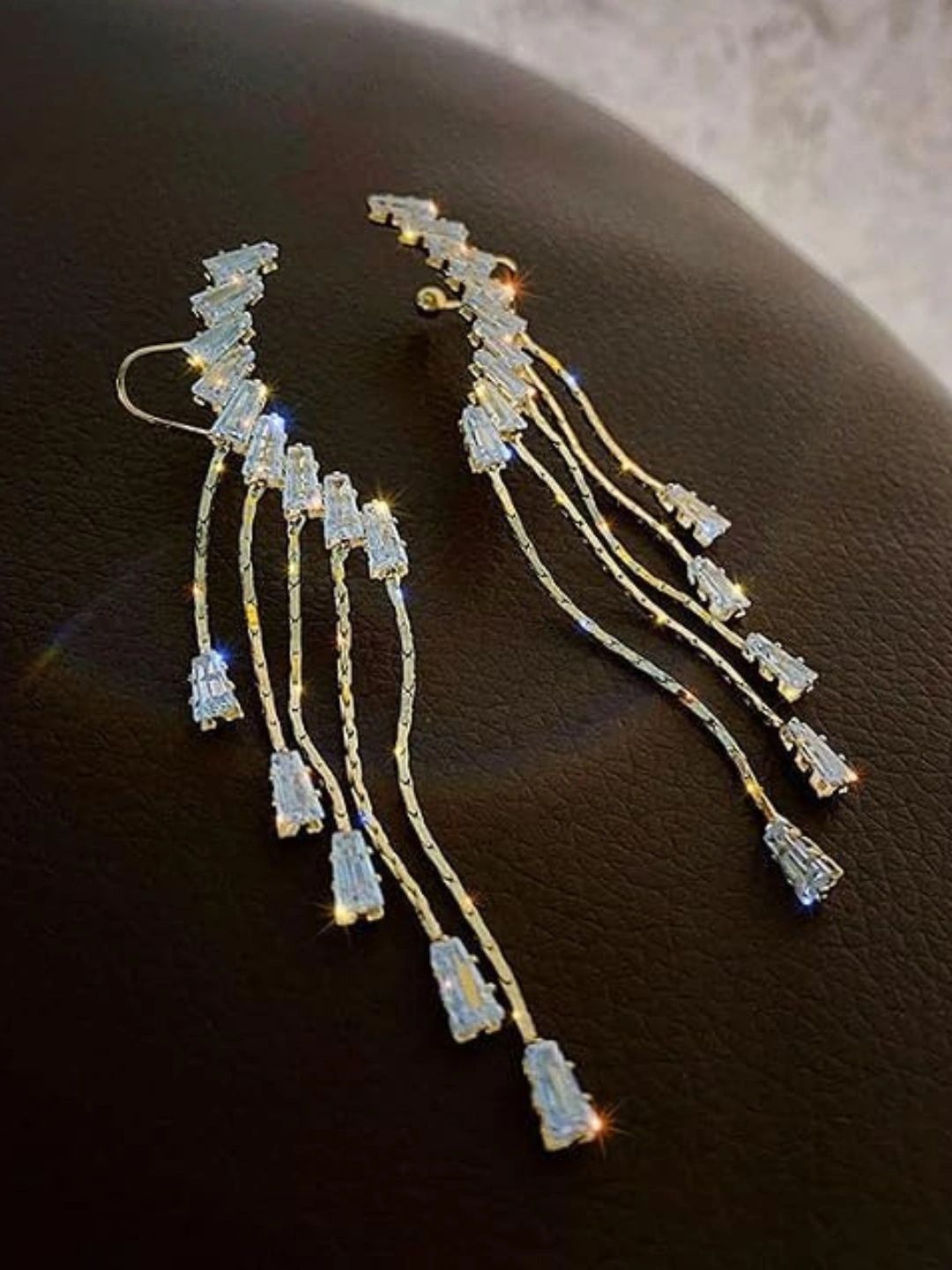Tipsy closet Geometric Ear Cuff Earrings-picture-14