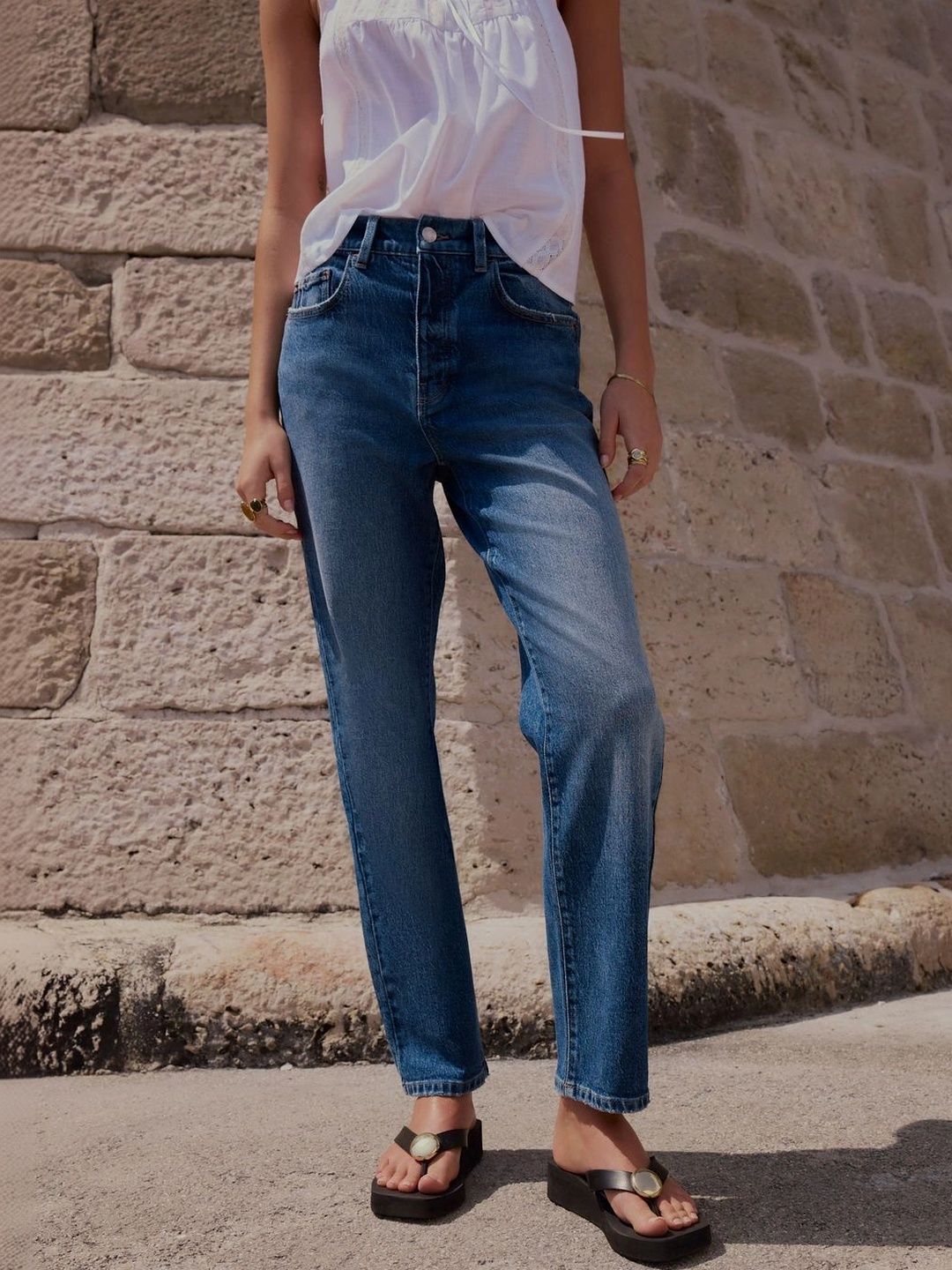NEXT Women Straight Fit Mid-Rise Stretchable Jeans-image-3