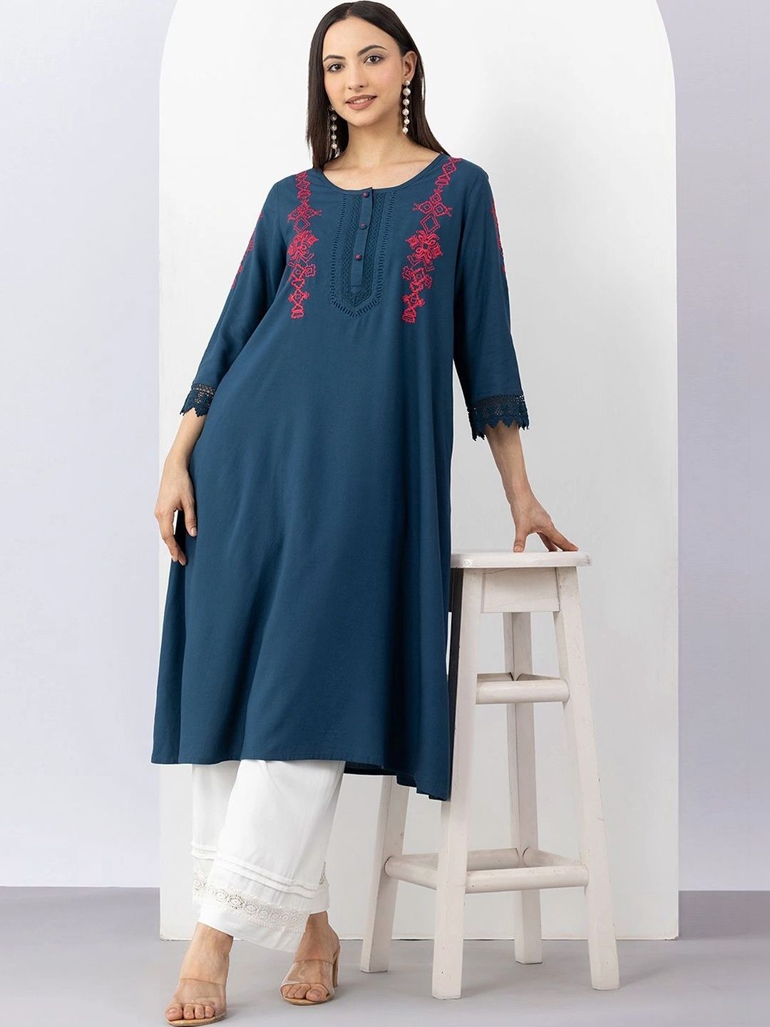 Mustard Ethnic Motifs Embroidered Thread Work Thread Work Kurti-picture-41