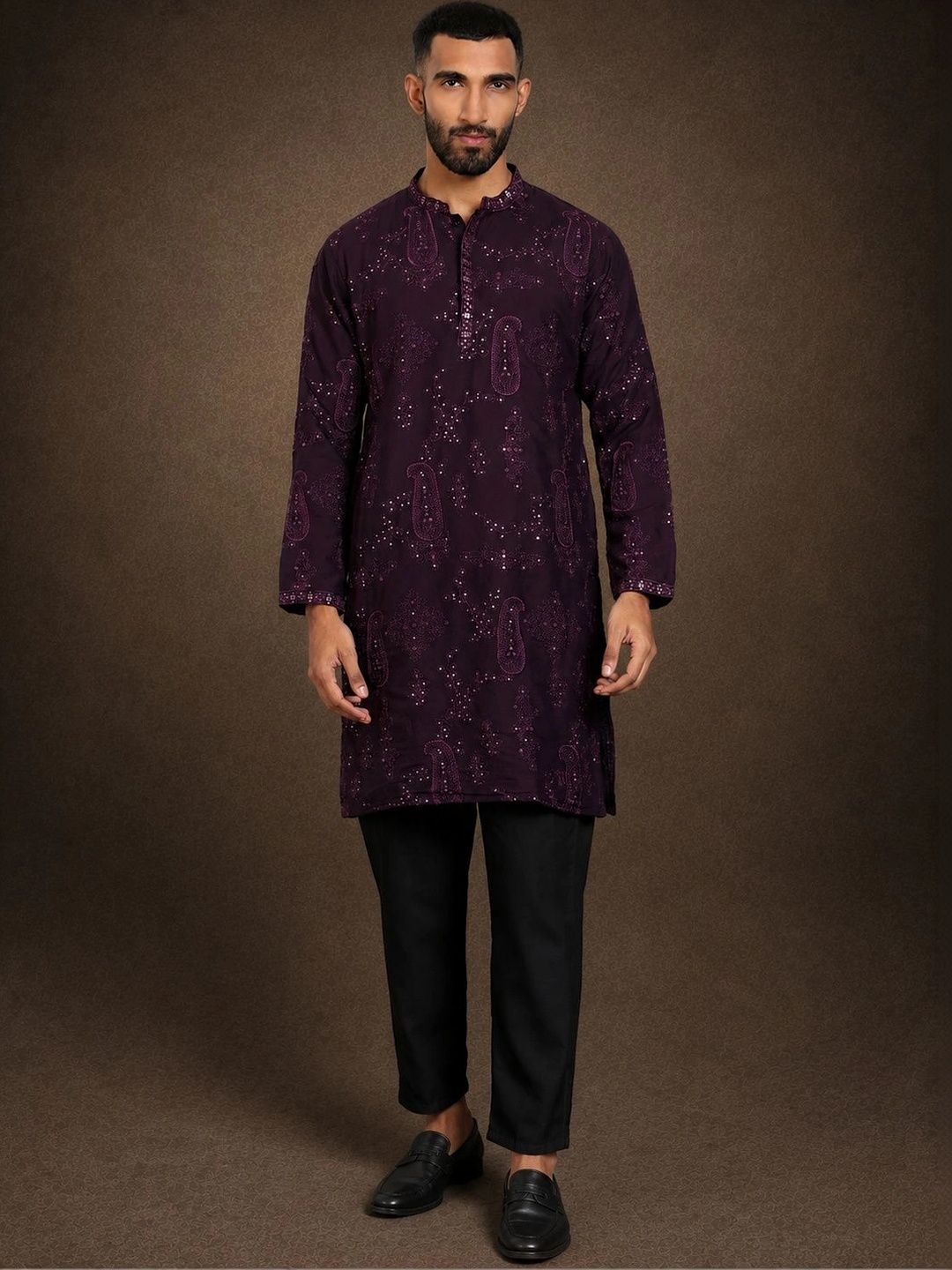 HERE&NOW Men Ethnic Motifs Embroidered Regular Sequinned Kurta with Trousers-picture-11