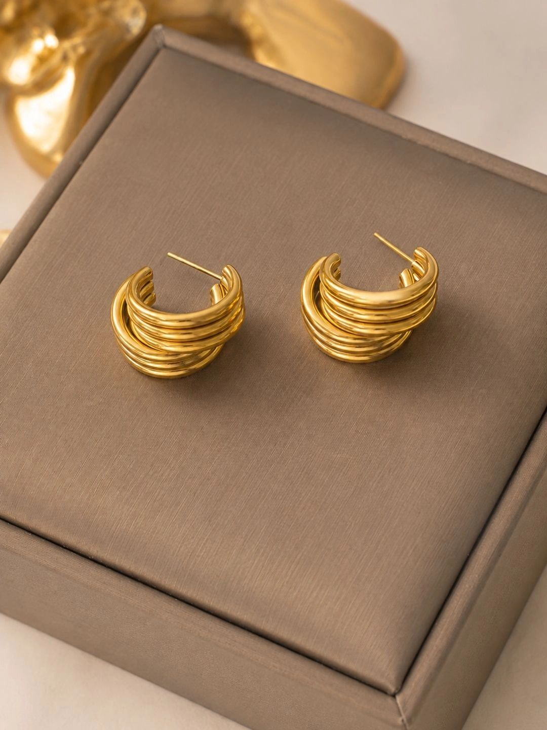 MONOZO Circular Half Hoop Earrings-image-47