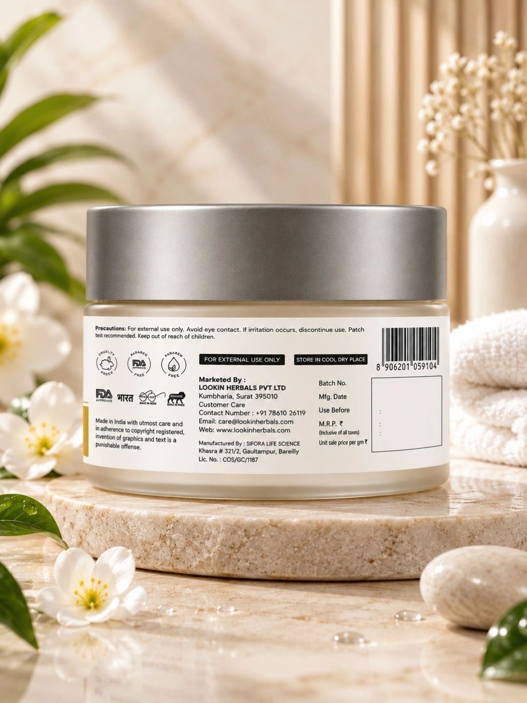 LOOKIN - TRUE BEAUTY Whitening & Brightening Gluta Cream - 30 g-image-22