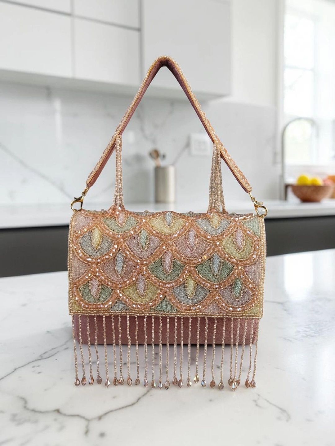 Naizoo Embellished Box Clutch-picture-36